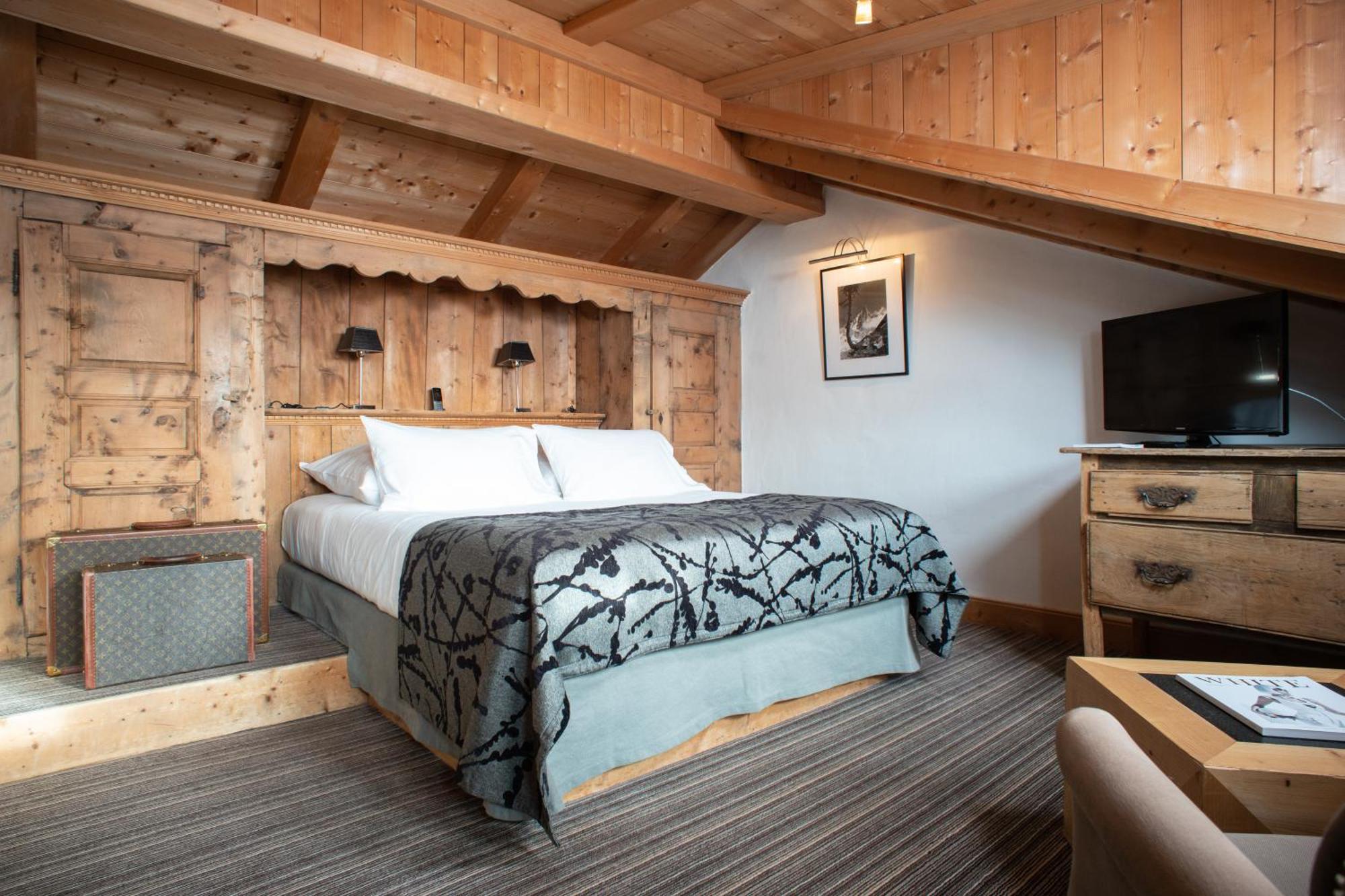Classic Double Room